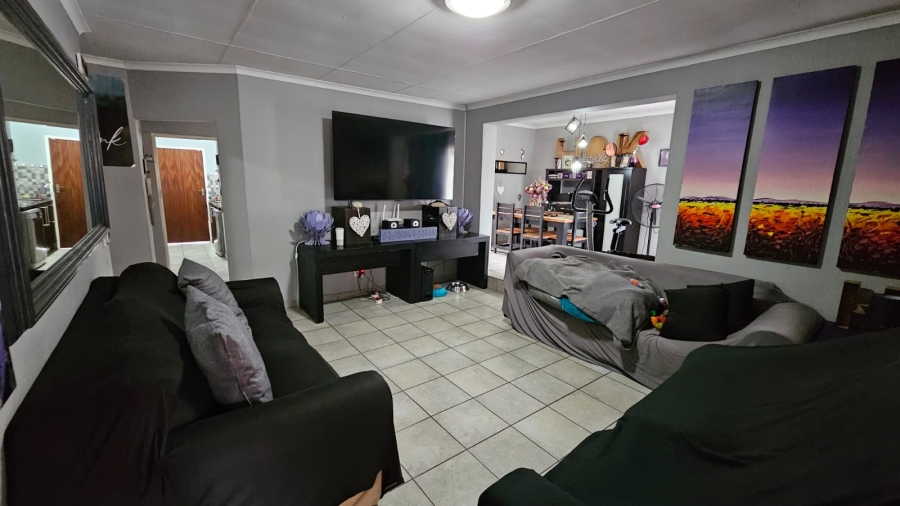 3 Bedroom Property for Sale in Highveld Gauteng