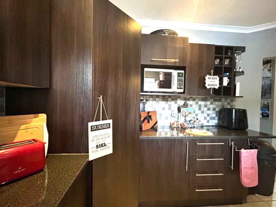 3 Bedroom Property for Sale in Highveld Gauteng