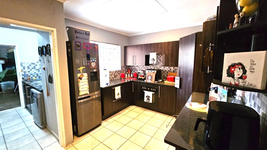 3 Bedroom Property for Sale in Highveld Gauteng