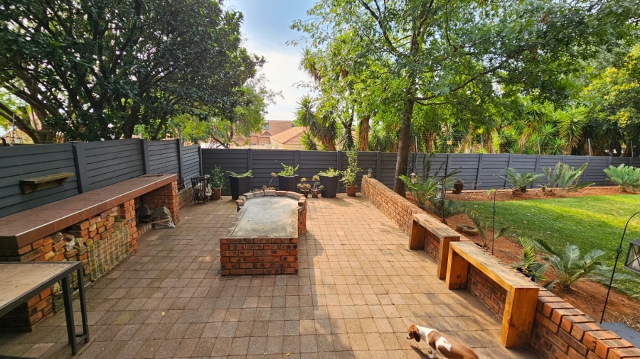 3 Bedroom Property for Sale in Highveld Gauteng