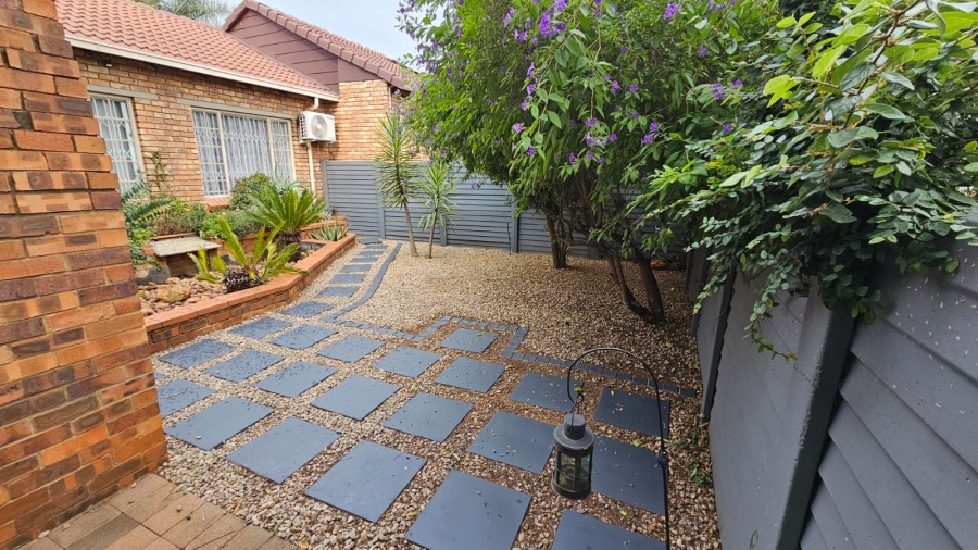 3 Bedroom Property for Sale in Highveld Gauteng