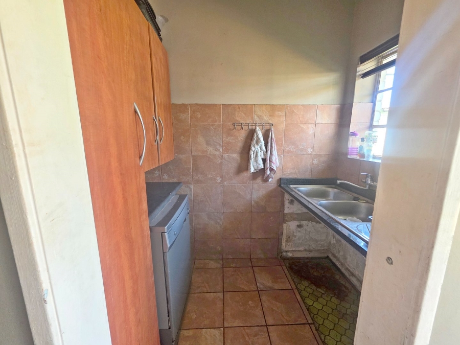 4 Bedroom Property for Sale in Strubenvale Gauteng