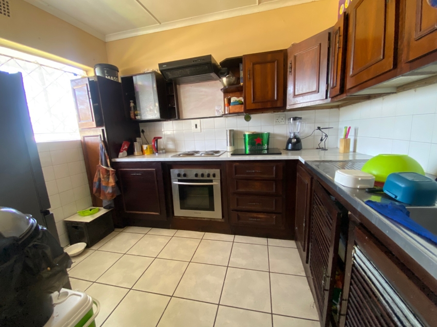  Bedroom Property for Sale in Casseldale Gauteng
