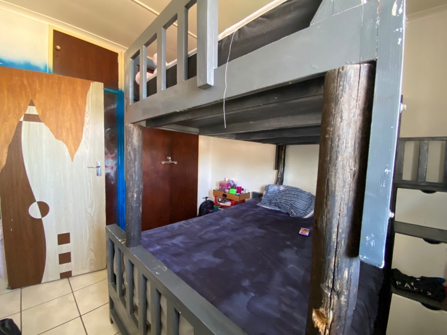  Bedroom Property for Sale in Casseldale Gauteng