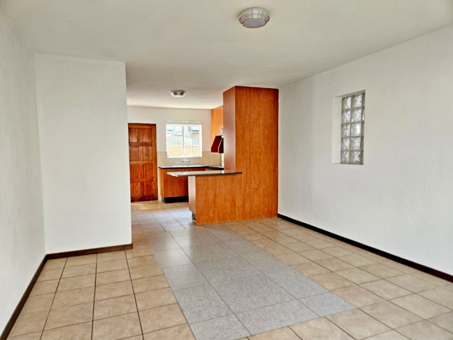 2 Bedroom Property for Sale in Birchleigh Gauteng
