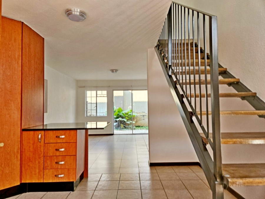 2 Bedroom Property for Sale in Birchleigh Gauteng