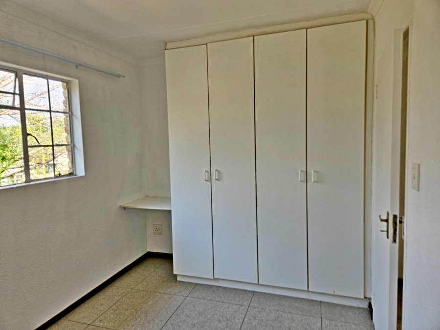 2 Bedroom Property for Sale in Birchleigh Gauteng