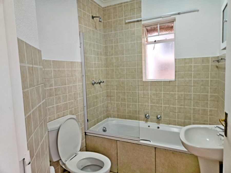 2 Bedroom Property for Sale in Birchleigh Gauteng