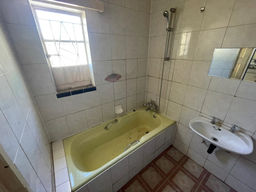 3 Bedroom Property for Sale in Laversburg Gauteng