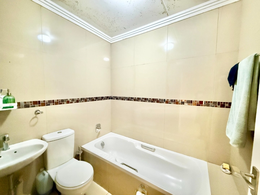 2 Bedroom Property for Sale in Mayberry Park Gauteng