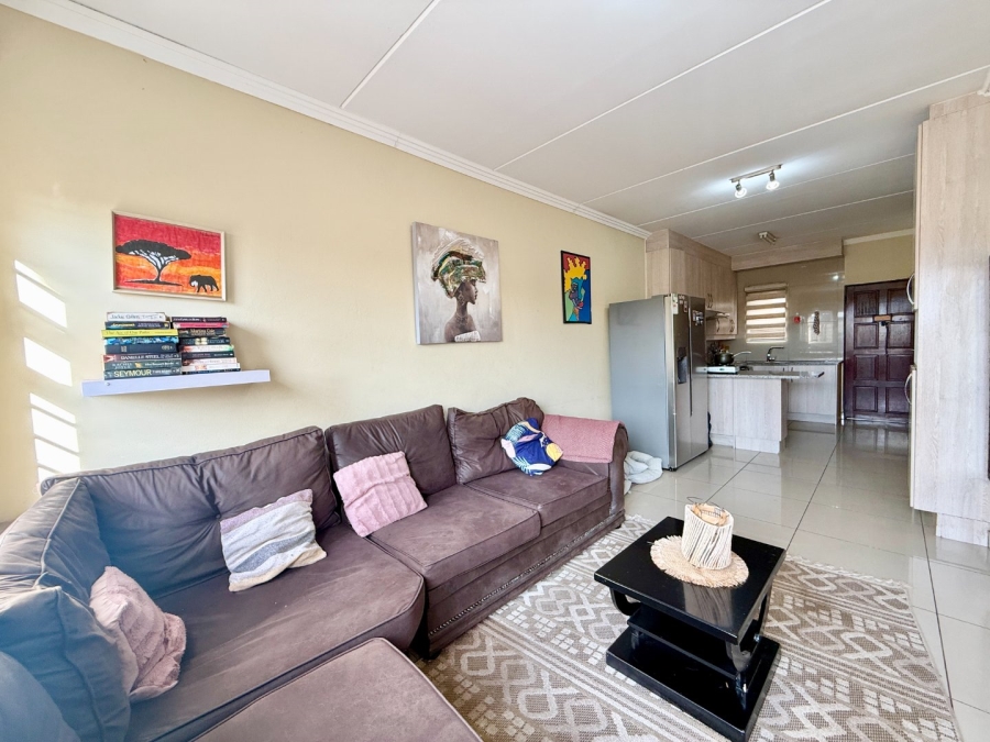 2 Bedroom Property for Sale in Mayberry Park Gauteng