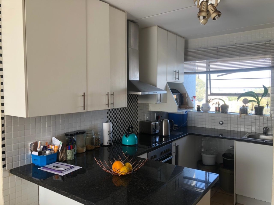 2 Bedroom Property for Sale in Vorna Valley Gauteng