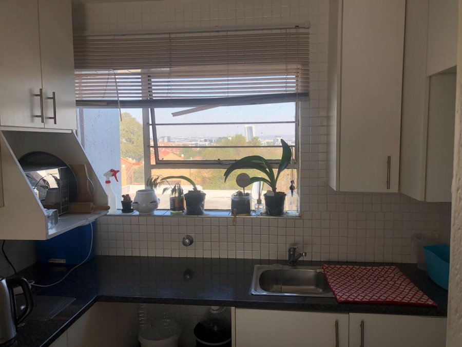 2 Bedroom Property for Sale in Vorna Valley Gauteng