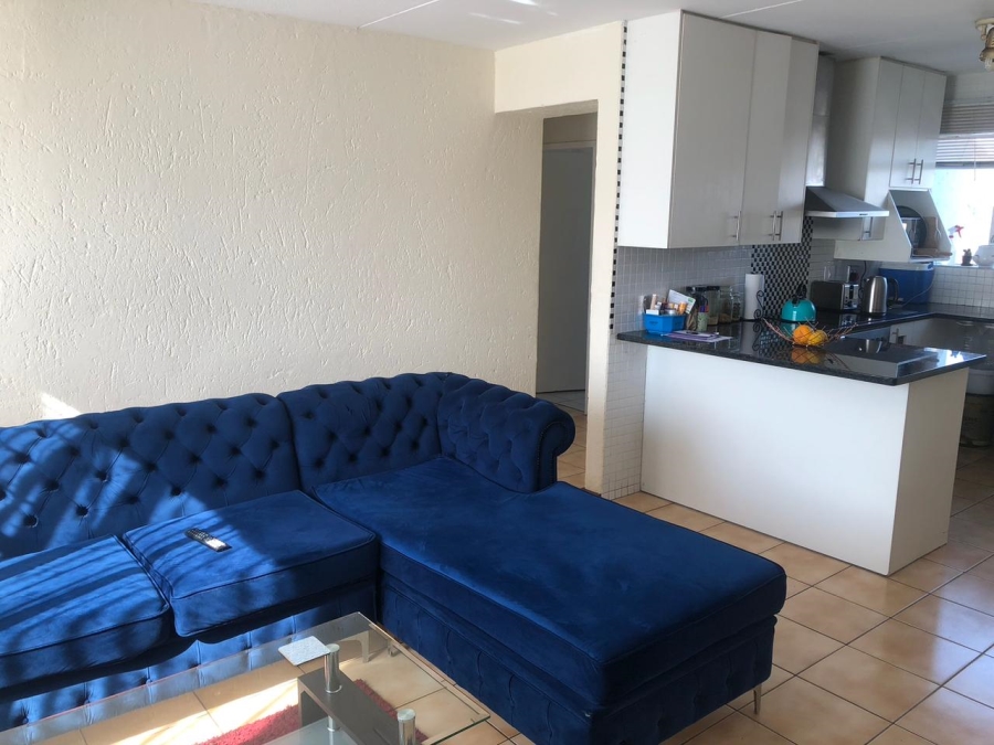 2 Bedroom Property for Sale in Vorna Valley Gauteng