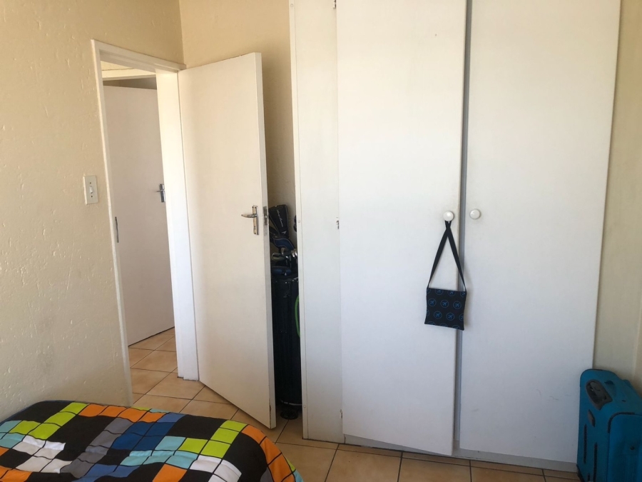 2 Bedroom Property for Sale in Vorna Valley Gauteng