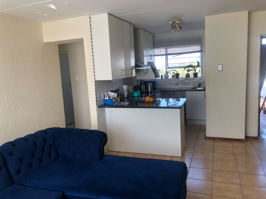 2 Bedroom Property for Sale in Vorna Valley Gauteng