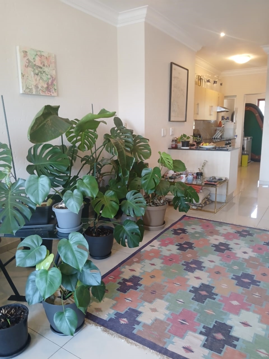 To Let 2 Bedroom Property for Rent in Morningside Gauteng