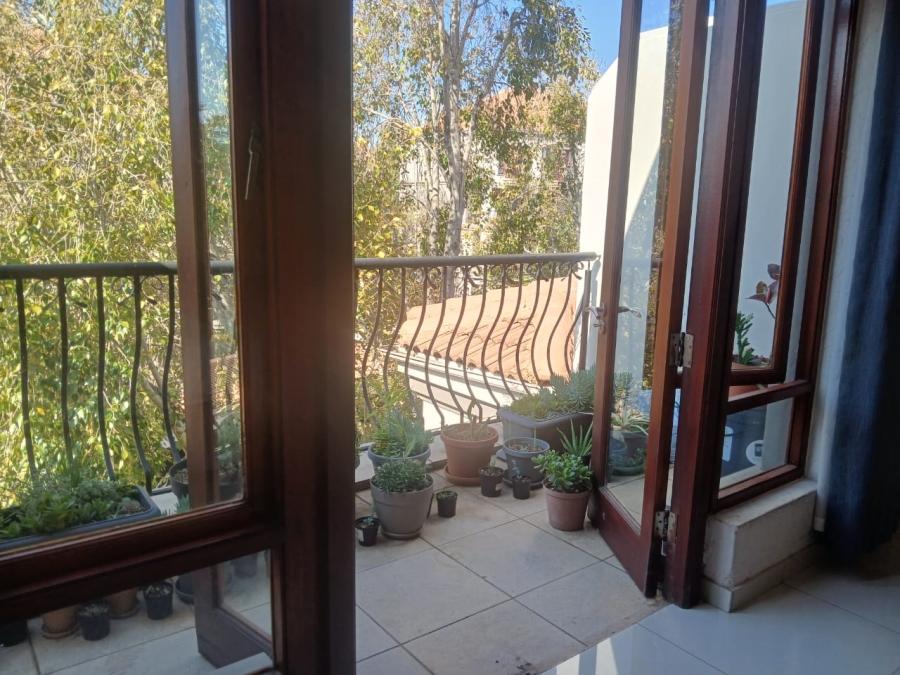 To Let 2 Bedroom Property for Rent in Morningside Gauteng