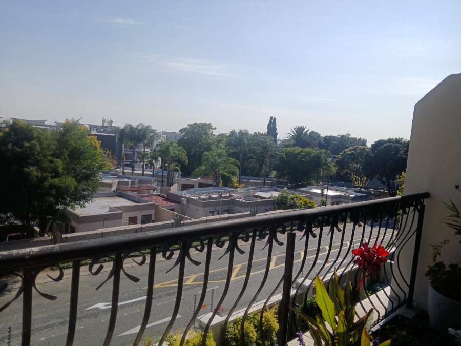 To Let 2 Bedroom Property for Rent in Morningside Gauteng