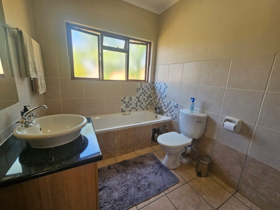 3 Bedroom Property for Sale in Faerie Glen Gauteng