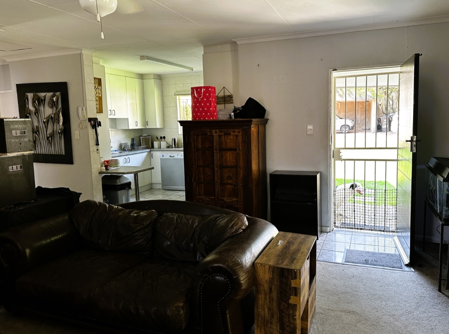 2 Bedroom Property for Sale in Kensington B Gauteng