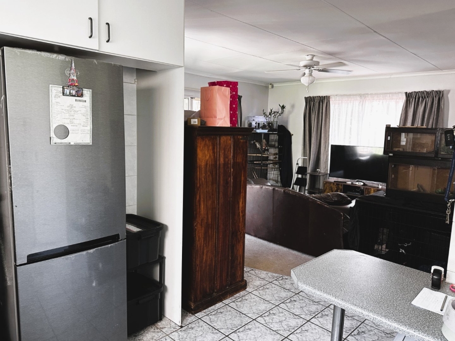 2 Bedroom Property for Sale in Kensington B Gauteng