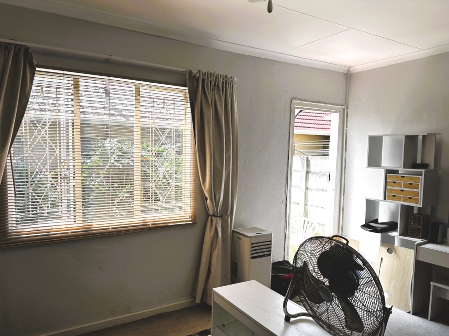 2 Bedroom Property for Sale in Kensington B Gauteng