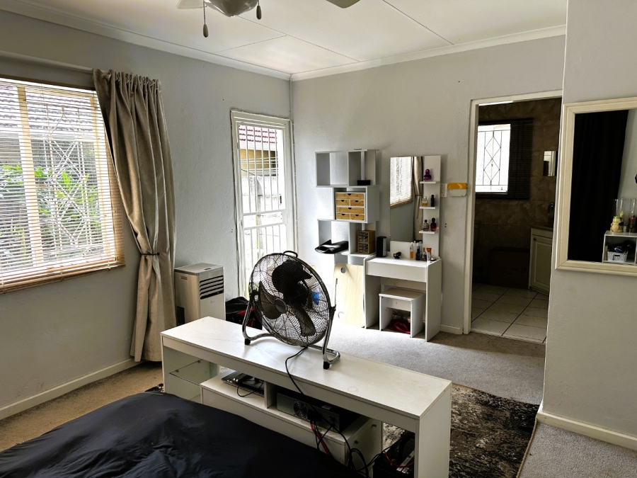 2 Bedroom Property for Sale in Kensington B Gauteng