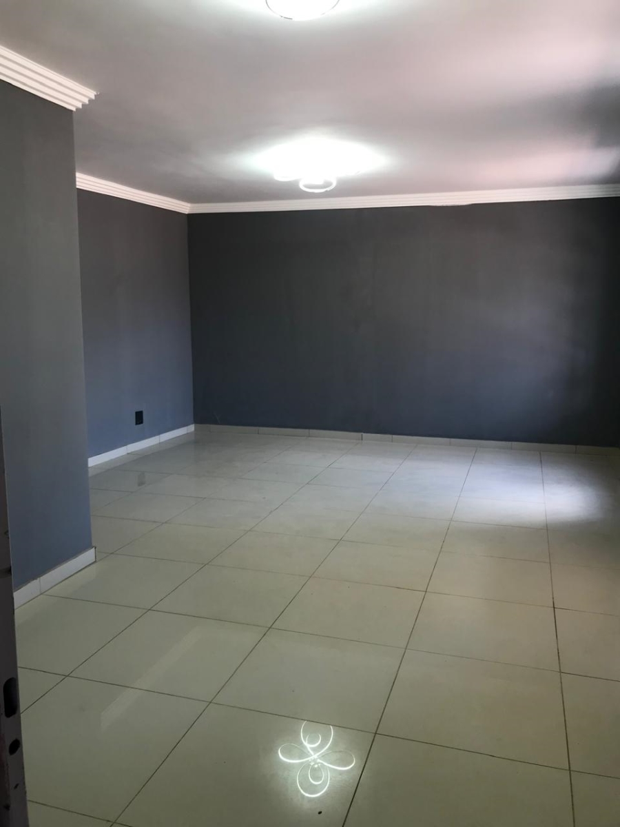 To Let 2 Bedroom Property for Rent in Chantelle Gauteng