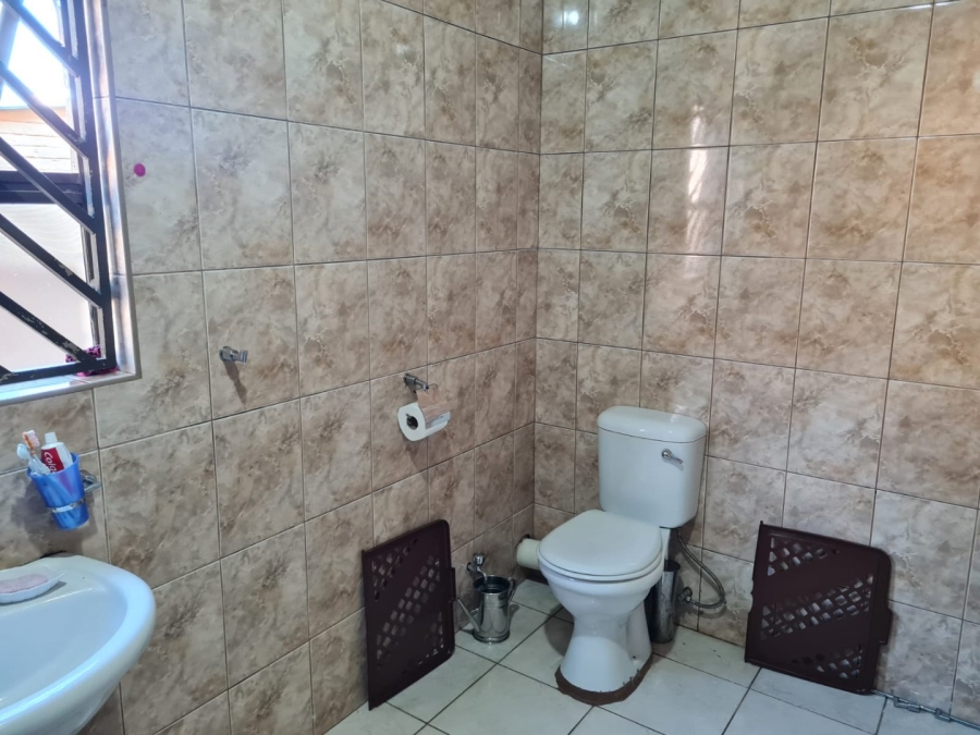 3 Bedroom Property for Sale in Lenasia Ext 5 Gauteng