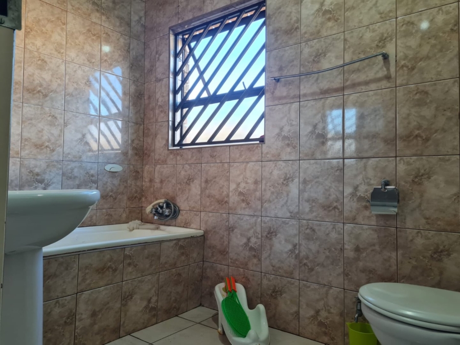 3 Bedroom Property for Sale in Lenasia Ext 5 Gauteng