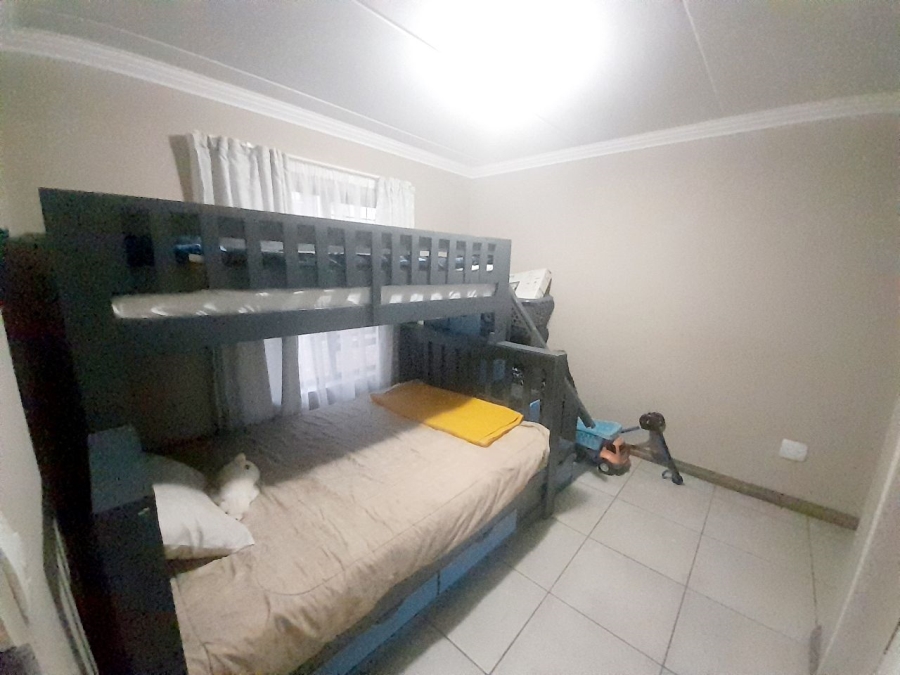 2 Bedroom Property for Sale in Amberfield Gauteng