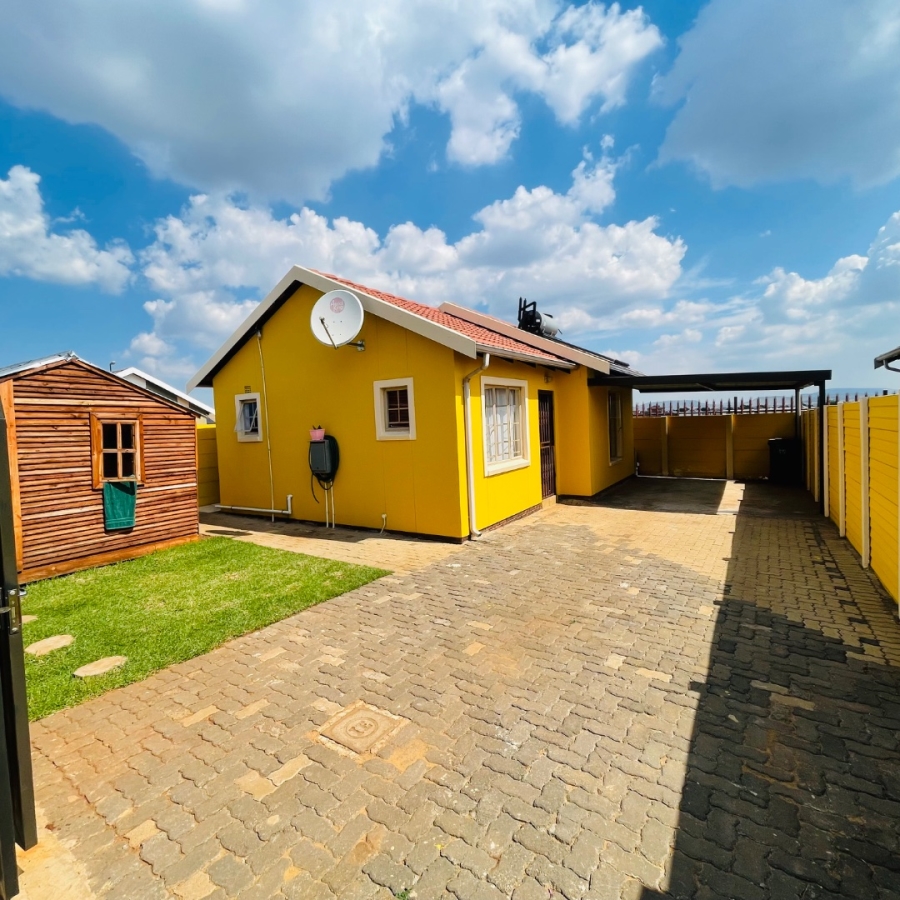 2 Bedroom Property for Sale in Sky City Gauteng