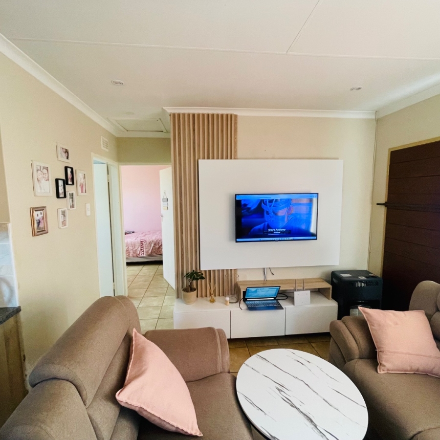 2 Bedroom Property for Sale in Sky City Gauteng