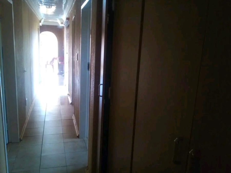 To Let  Bedroom Property for Rent in Greenhills Ext 3 Gauteng