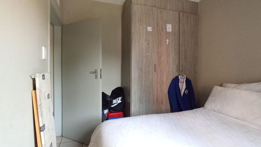 2 Bedroom Property for Sale in La Montagne Gauteng