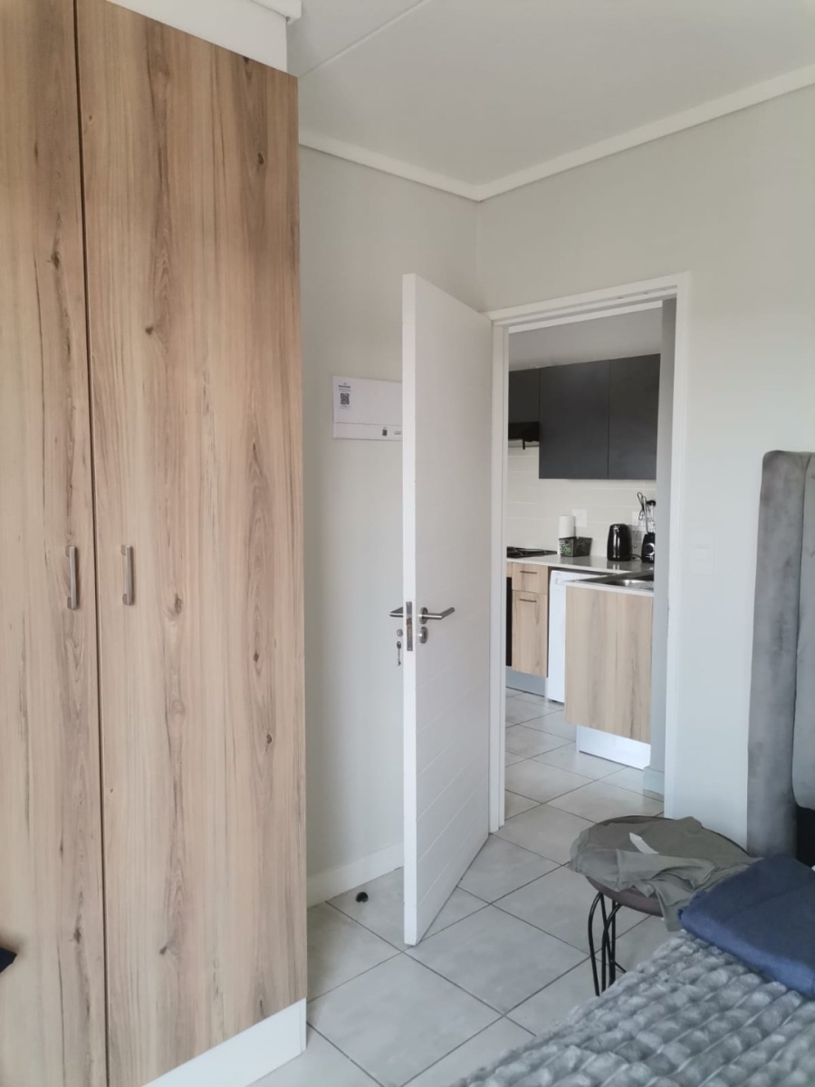 1 Bedroom Property for Sale in Zwartkoppies Gauteng