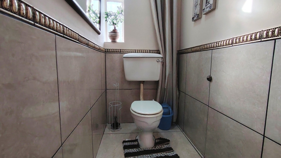 3 Bedroom Property for Sale in Rothdene Gauteng