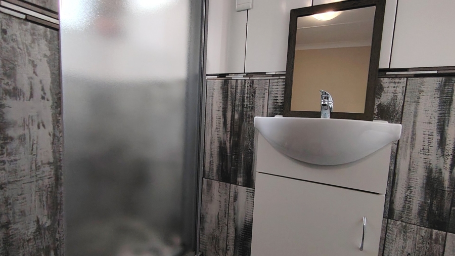 3 Bedroom Property for Sale in Rothdene Gauteng