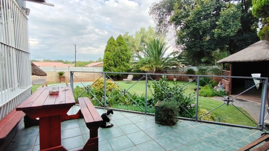 3 Bedroom Property for Sale in Rothdene Gauteng
