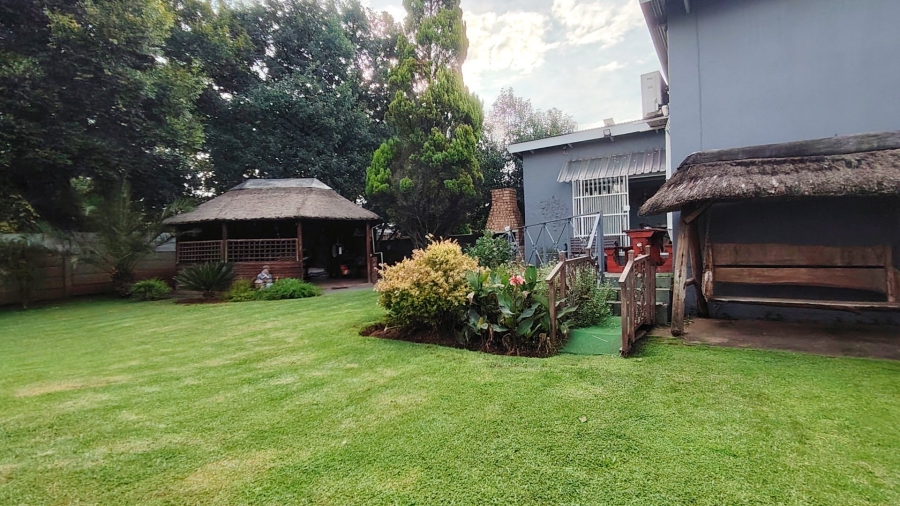 3 Bedroom Property for Sale in Rothdene Gauteng