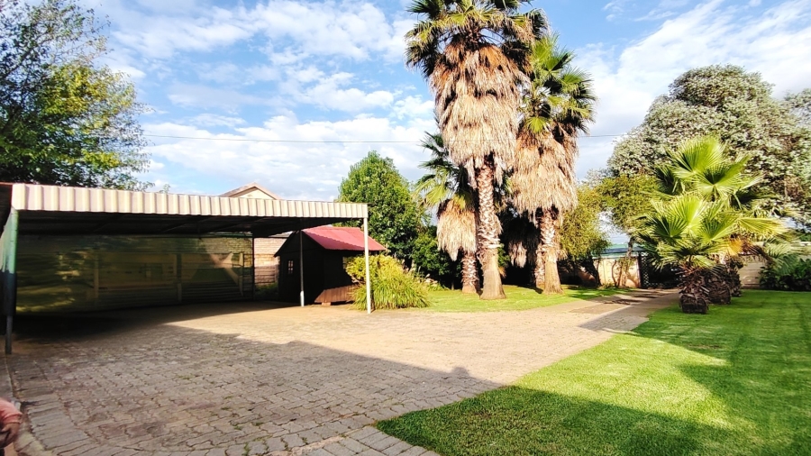 3 Bedroom Property for Sale in Rothdene Gauteng