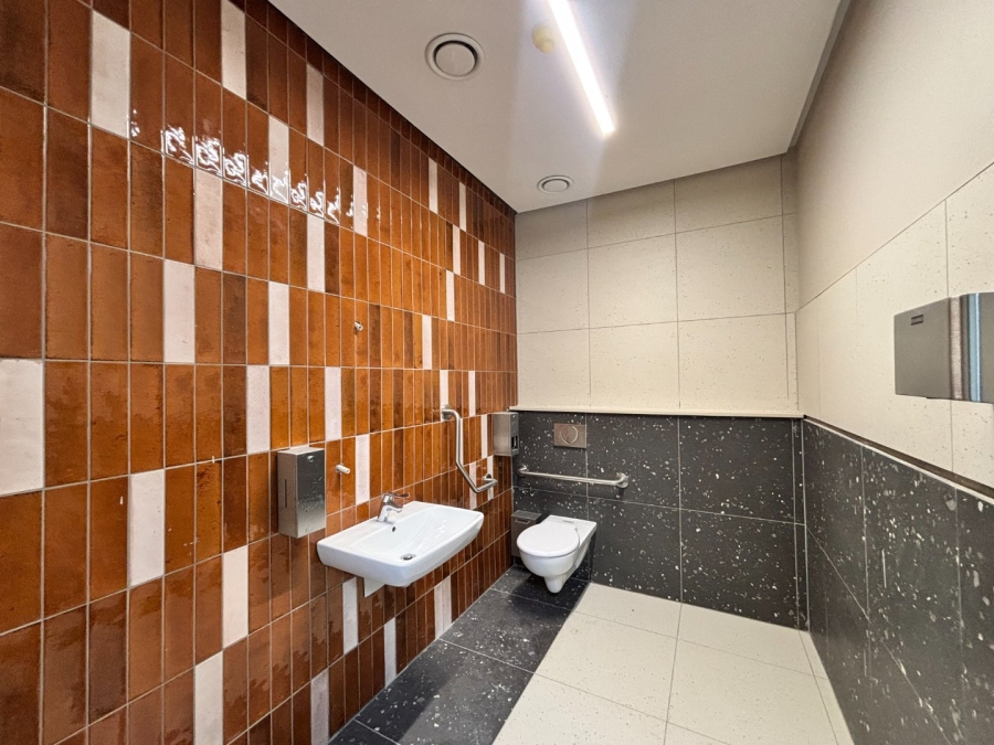 To Let Commercial Property for Rent in Kyalami Ah Gauteng