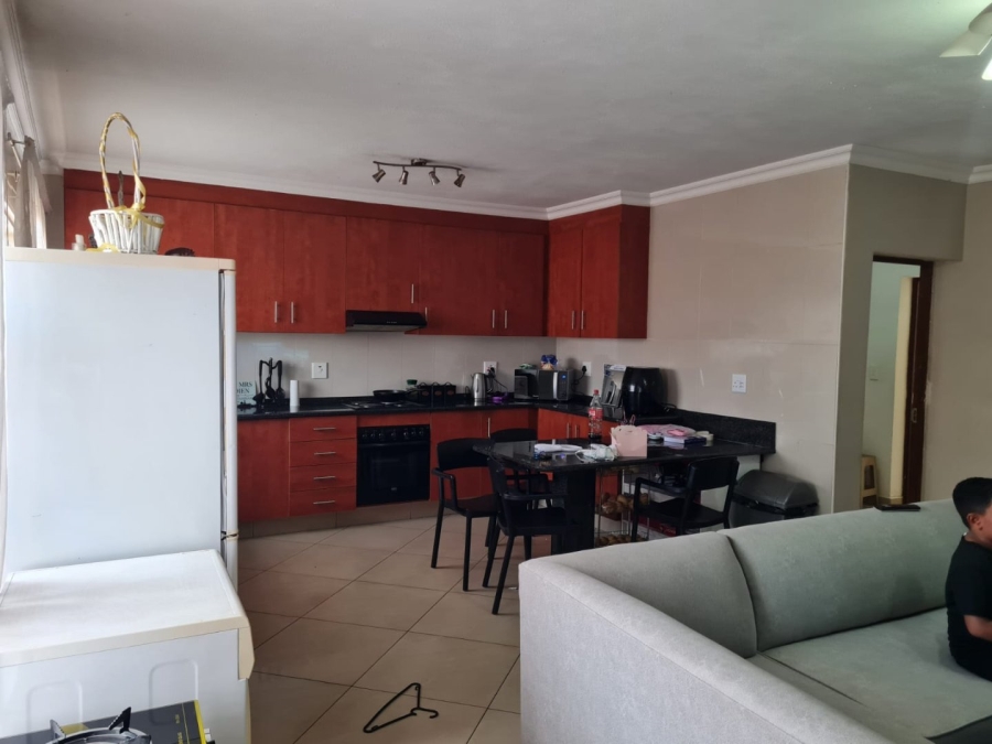 To Let 3 Bedroom Property for Rent in Lenasia Ext 13 Gauteng