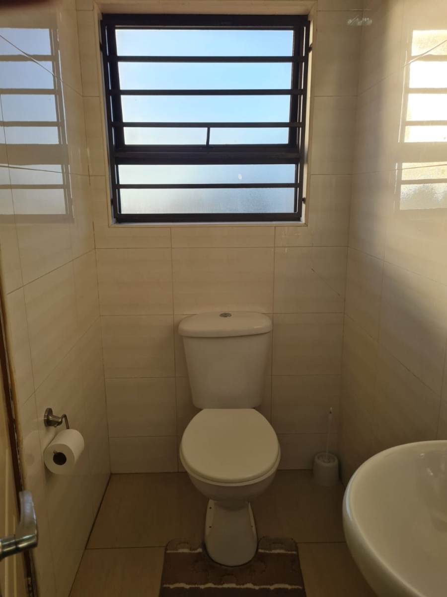 To Let 3 Bedroom Property for Rent in Lenasia Ext 13 Gauteng