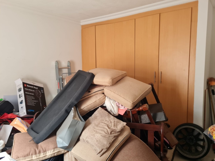 To Let 3 Bedroom Property for Rent in Lenasia Ext 13 Gauteng