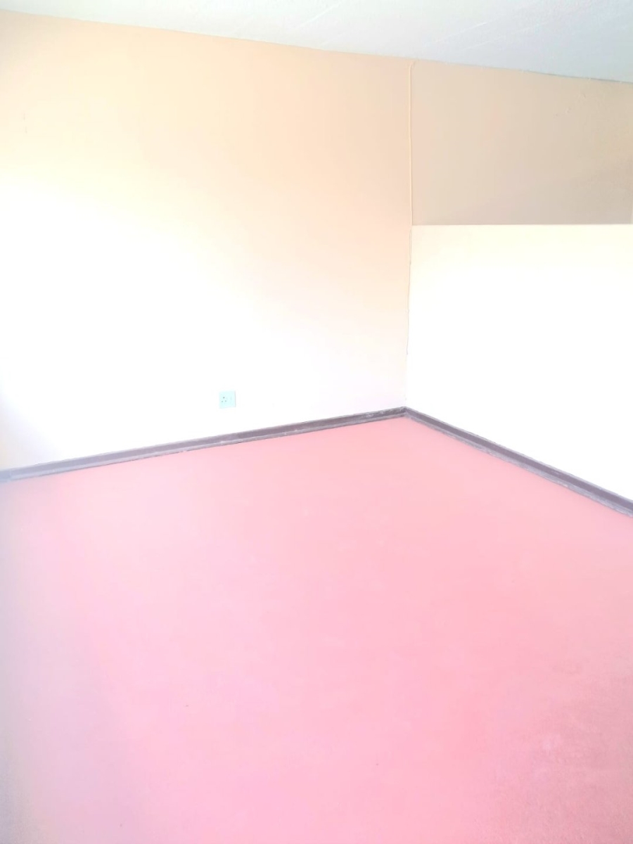  Bedroom Property for Sale in Dawnview Gauteng