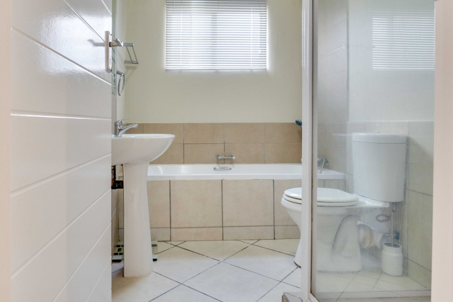 2 Bedroom Property for Sale in Sagewood Gauteng