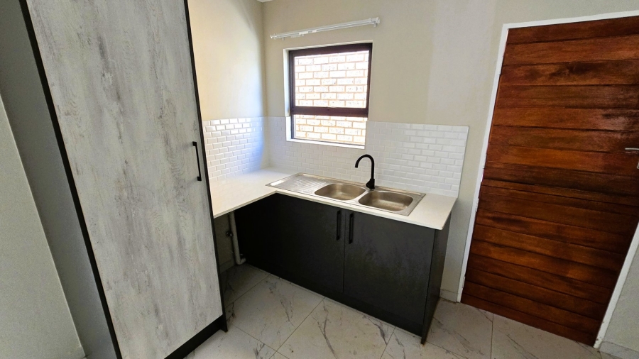 3 Bedroom Property for Sale in Heatherview Gauteng