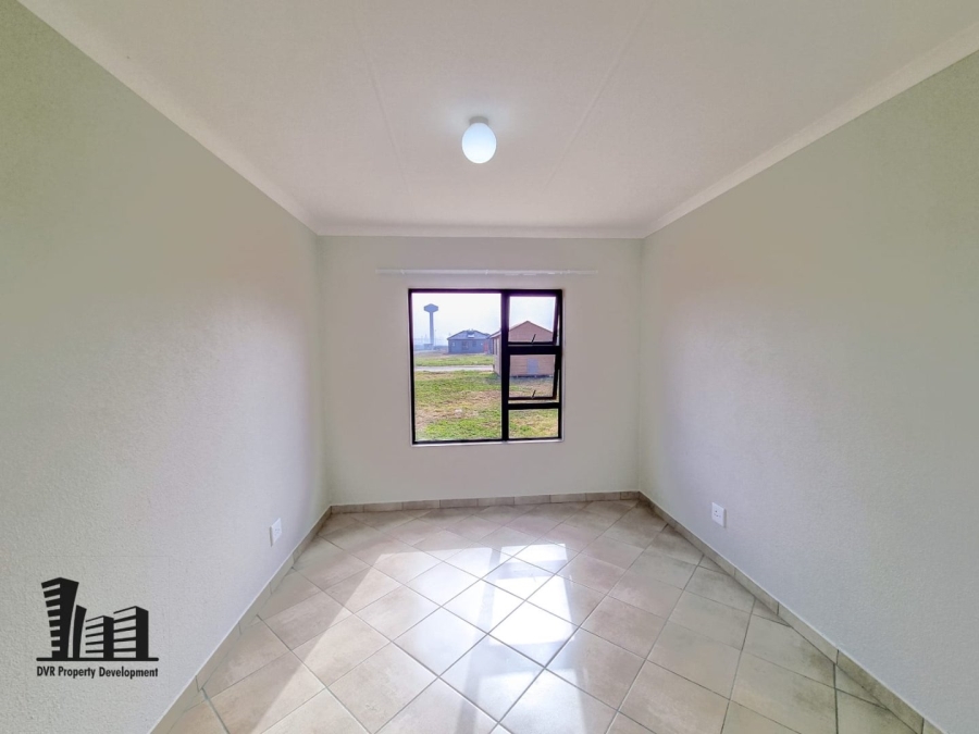 3 Bedroom Property for Sale in Windmill Park Gauteng